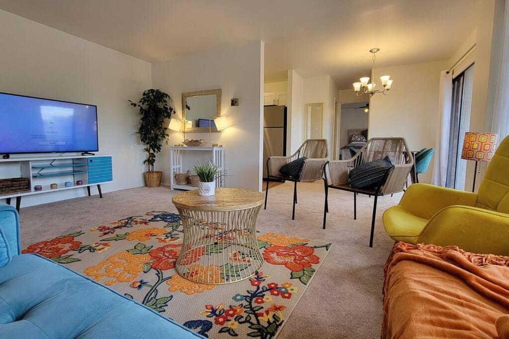 Apartment, One Bedroom アーリントン エクステリア 写真