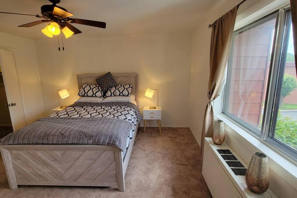 Apartment, One Bedroom アーリントン エクステリア 写真
