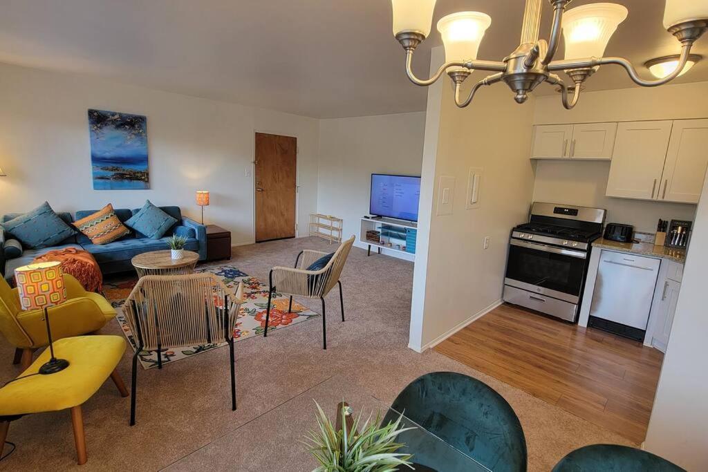 Apartment, One Bedroom アーリントン エクステリア 写真